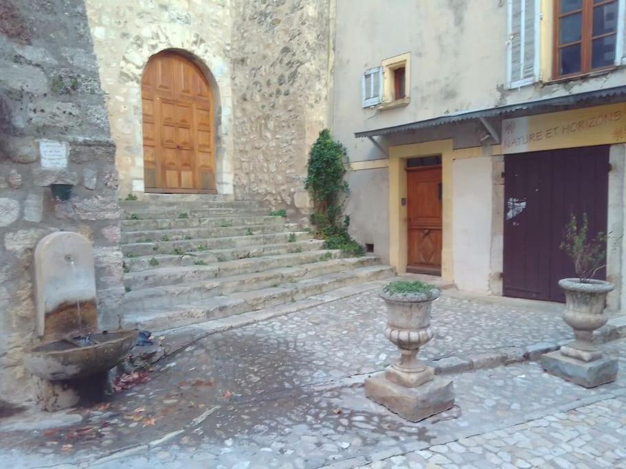 La Fontaine Apartment Moustiers-Sainte-Marie Exterior photo